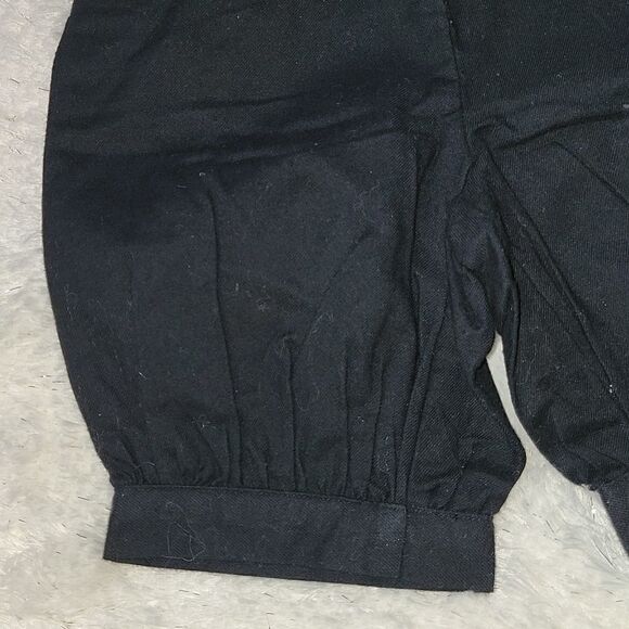 JANIE AND JACK RUFFLE POCKET BLACK SHORTS, SIZE 12-18 MONTHS - Picture 4 of 7